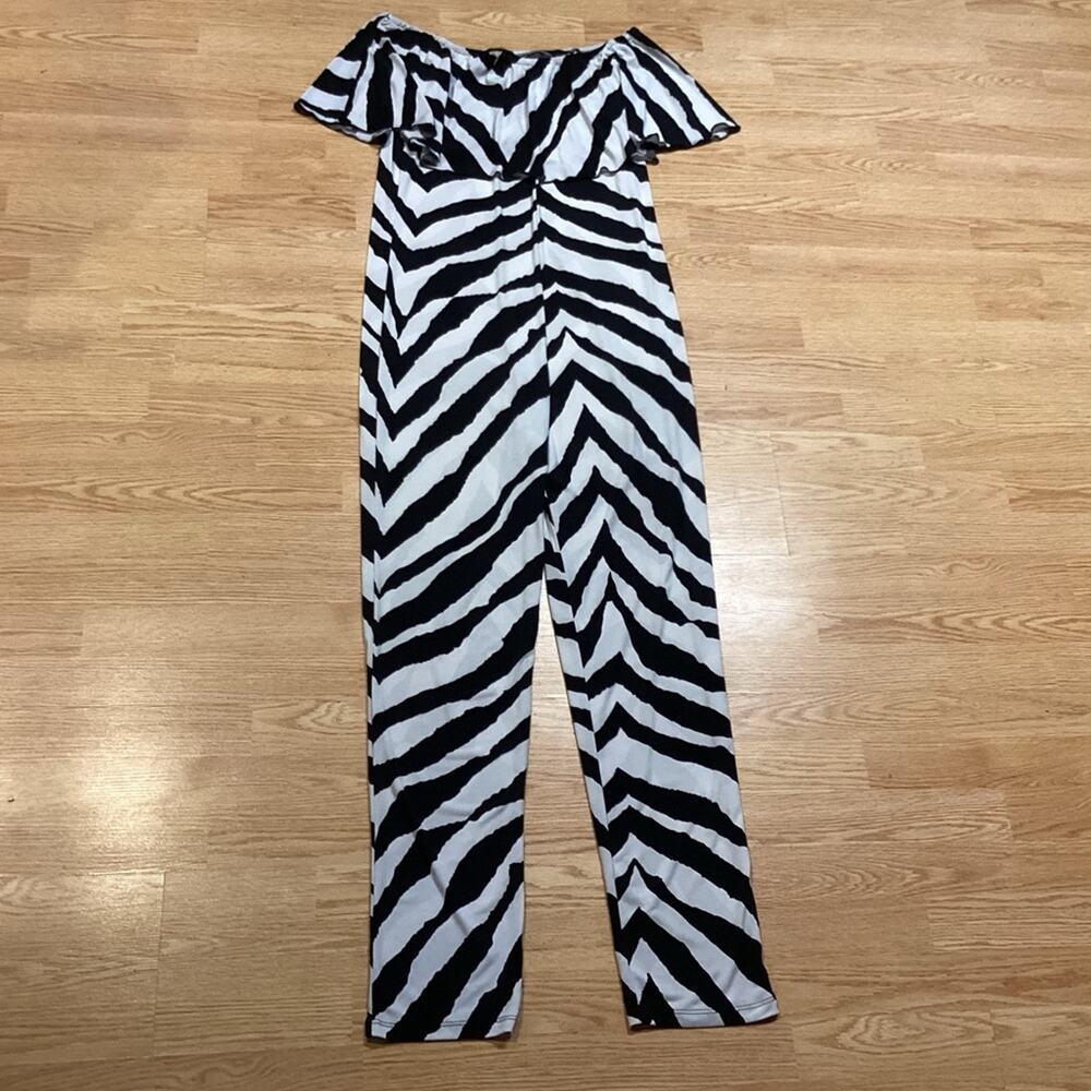 Sexy Diva Jumpsuit - Picture 2 of 5